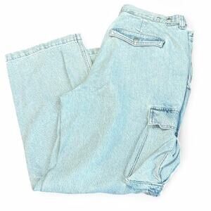 Madewell low slung straight, cargo jeans (size 31)